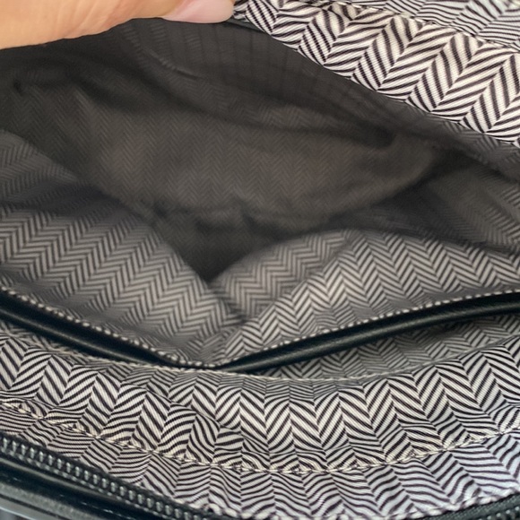 Backpack - Picture 4 of 10